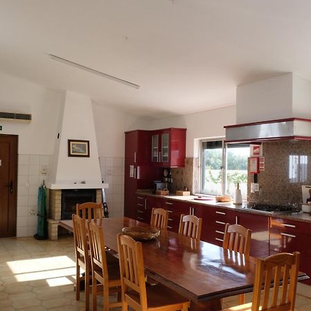 לאגוּ‏ש Vila Gloria Guesthouse מראה חיצוני תמונה